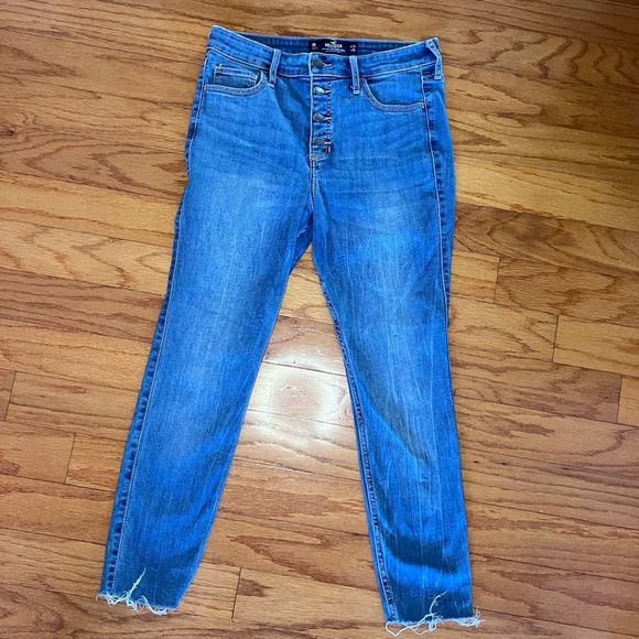 Hollister Button Fly High Rise Crop Super Skinny Size 9 W29/L26 - Picture 1 of 6